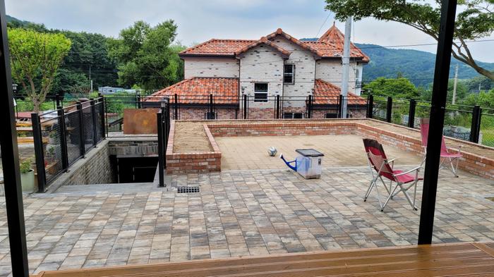 235149625_69sYf5L7_56180a4b6f8db327334542ba2babe87079f2f7cf.jpg 이미지크게보기