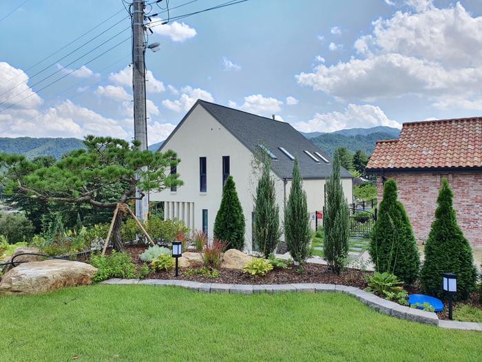 235149625_AKNd0mwR_d6a7cda72598ae7e2f371872c9aed4d4c6239068.jpg 이미지크게보기