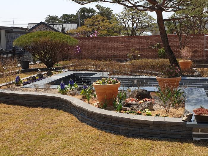 235149625_XsZENumt_002732f9352c9a1b366d845ab8601b752c681a1b.jpg 이미지크게보기