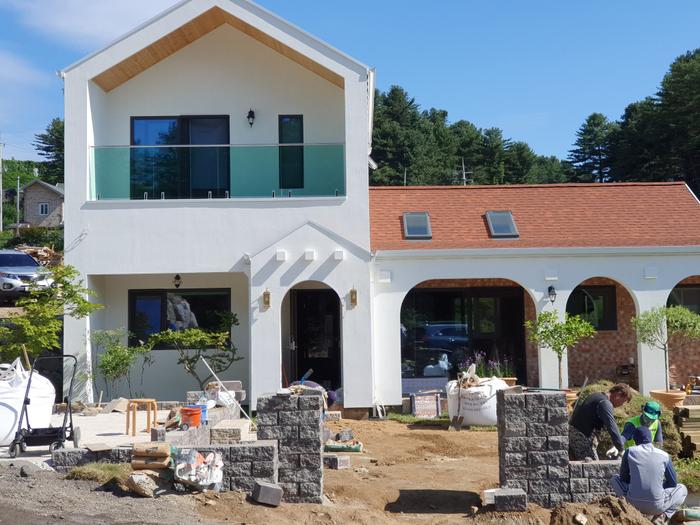 235149625_jakJon2K_08b08963dd083f9089edf45a521df2da8070bce5.jpg 이미지크게보기