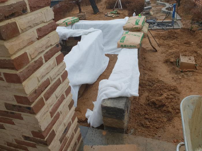 235149625_prCtVl4L_861432cd038322462dd3ede1ffe9af083f4e924a.jpg 이미지크게보기